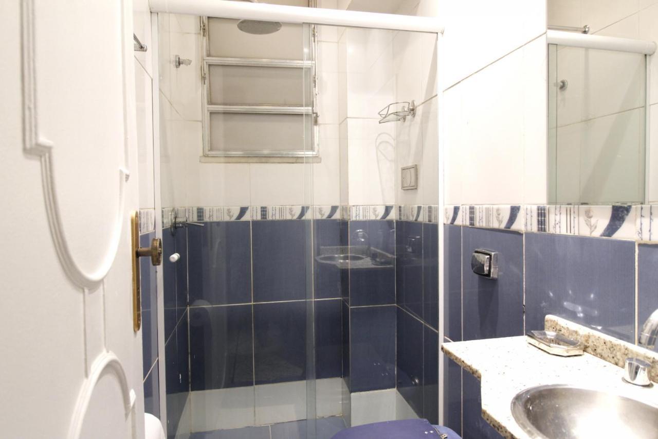 Apartamento Lindo Em Copacabana - Quartos Confortaveis - A306 Z3 *